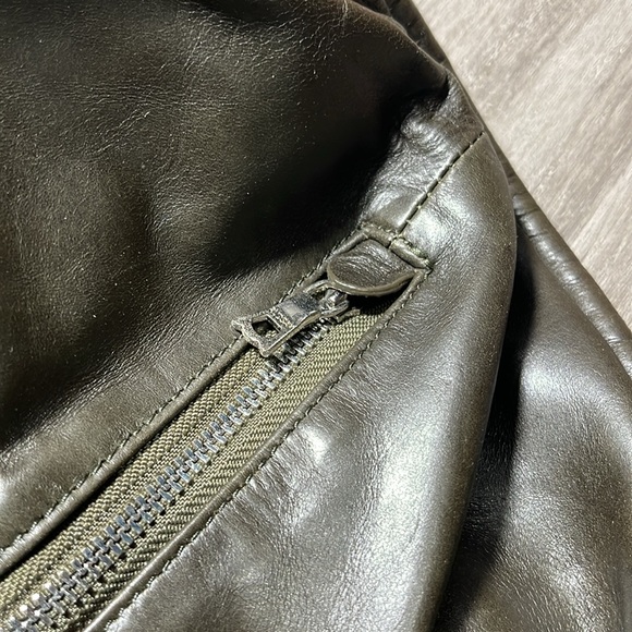 Rudsak brown leather never worn mini duffel bag purse. Stunning leather - Picture 4 of 6